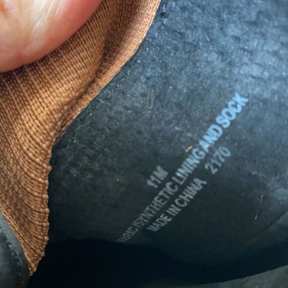 Chelsea & Violet Filip Lugged Block Booties Suede - Picture 9 of 10